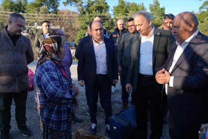 SEYDİKEMER’DE TAŞKIN SONRASI DEVLET-MİLLET EL ELE BAŞKAN AKDENİZLİ “BİRLİKTE AŞACAĞIZ”