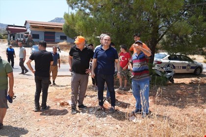 Gölbent Mahallesindeki Yangın Kontrol Altına Alındı