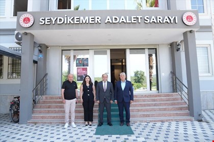 BAŞSAVCI ÜNLÜER'E HAYIRLI OLSUN ZİYARETİ